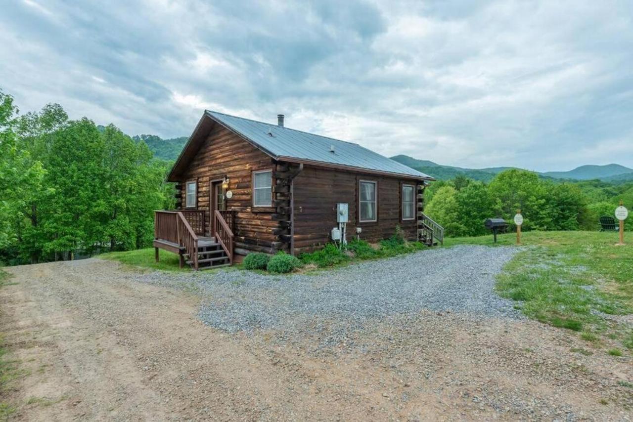 Log Cabin Stunning Mountain Views On 12 Acres Candler Εξωτερικό φωτογραφία